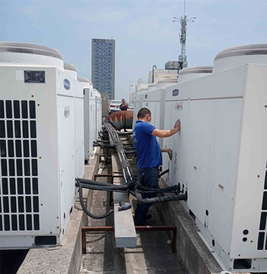 厦门市中央空调制热和不制冷系统维修方法